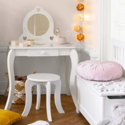 Coiffeuse Avec Tabouret Enfant Blanc Atmosphera -ATMOSPHERA || Intex || Demeyere Soldes coiffeuse avec tabouret pour enfant blanche 1