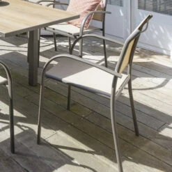 Fauteuil Empilable Piazza Hespéride Lin/tonka -ATMOSPHERA || Intex || Demeyere Soldes fauteuil empilable piazza hesperide lin tonka 1