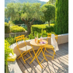 Table Ronde Pliante Greensboro 2p Jaune Moutarde Hespéride -ATMOSPHERA || Intex || Demeyere Soldes table de jardin ronde hesperide 60cm greensboro moutarde 1